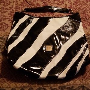 Dooney & Bourke purse